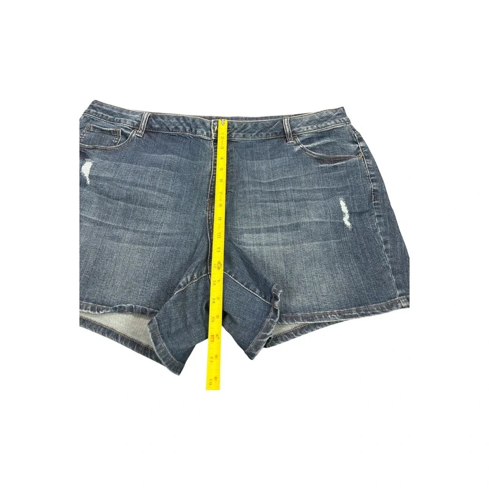 Venezia Lane Bryant Womens Plus Size 24 Distressed Denim Jean Shorts Medium Wash